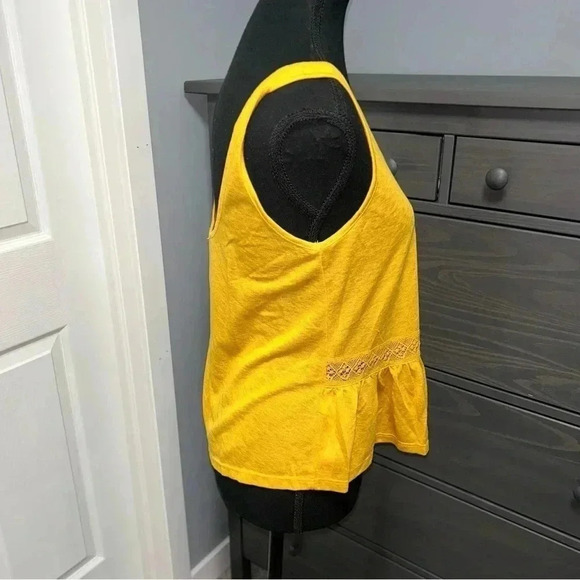 MNG  Tank - Picture 2 of 5